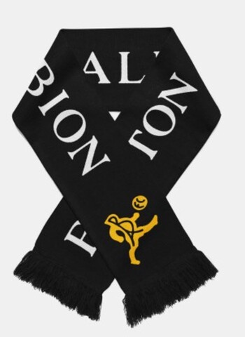 The Everyday Scarf